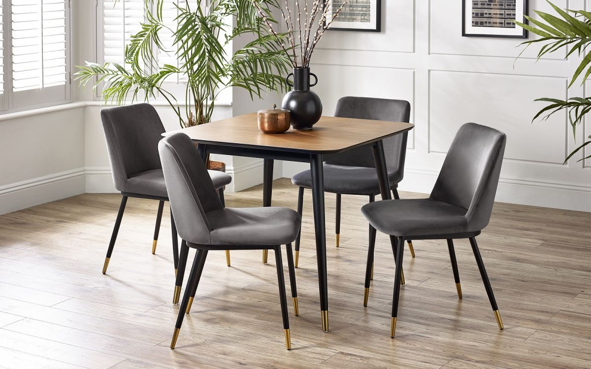 Dining Set - Findlay Square Table & 4 Chairs