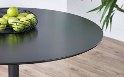 Tables - Nero Table